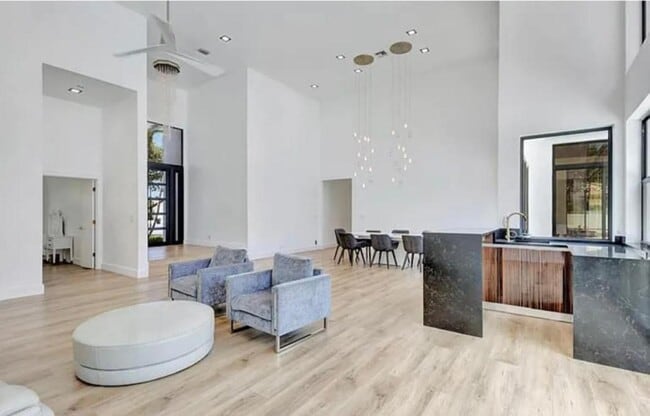 Photo - 2299 NW 55th St