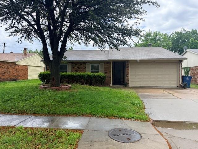 Photo - 3410 Maple Ln