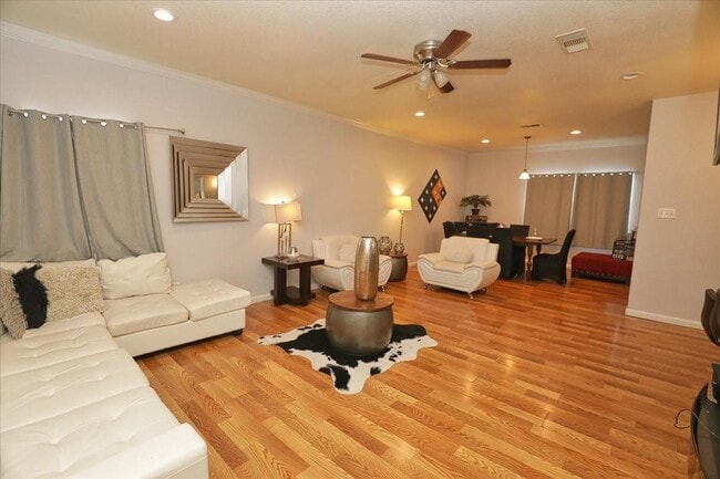 Photo - 13121 Vickery St Unit 5