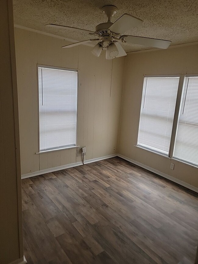 Photo - Great location