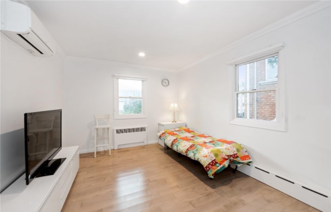 Photo - 29-33-2212 212th St