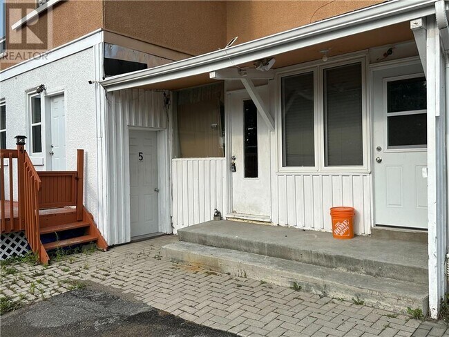 Photo - 244 Whittaker St Unité # 2