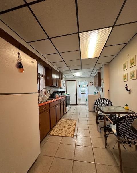 Photo - 454 Fern St
