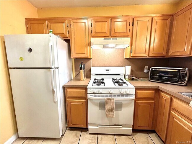 Photo - 1943 Adee Ave Unit 2