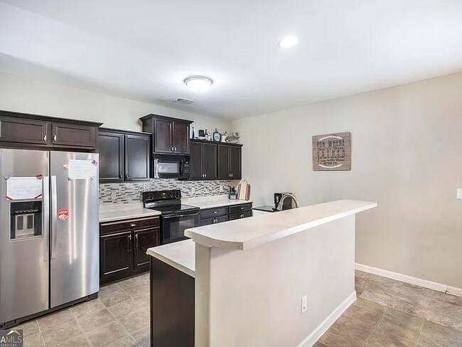 Photo - 118 Great Oak Way