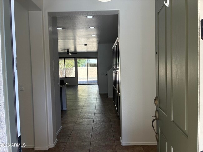 Photo - 92 W Aster Dr