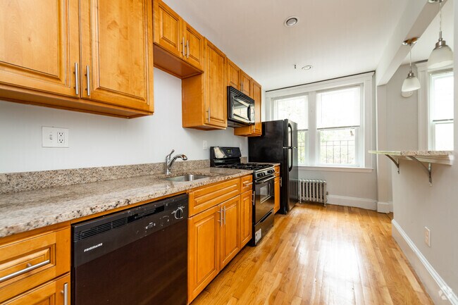 Building Photo - 286 Chestnut Hill Ave Rental