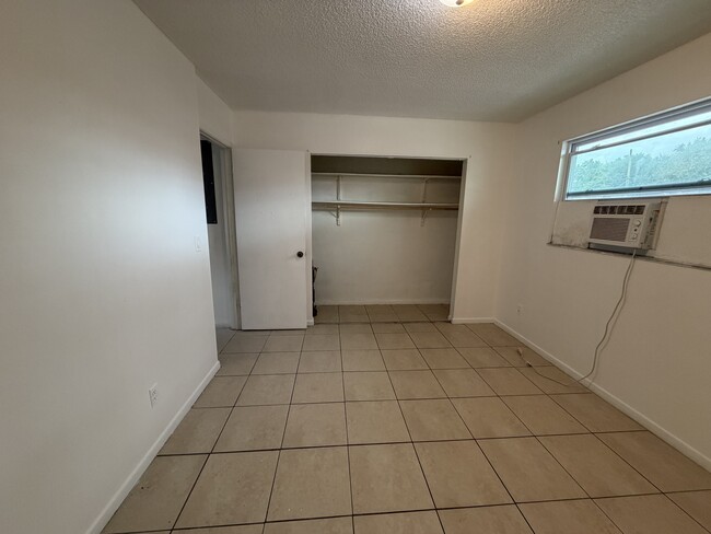 Photo - 1017 Carolina Ave Unit B