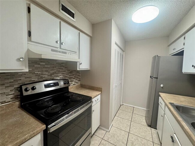 5503 Pokeweed Ct Unit C