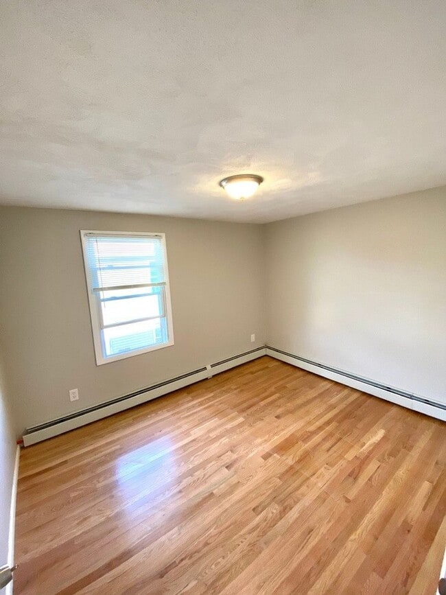 Photo - 40-42 August St. Unit 1