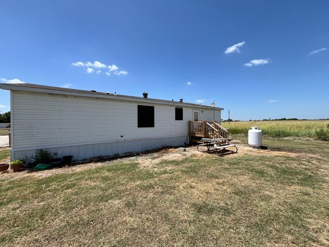 Photo - 112 Private Rd