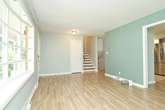 Photo - Convenient to Rt 29 & The Shops at Stonefield