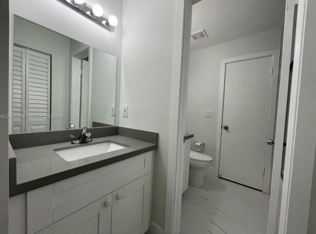 Building Photo - 6854 NW 173rd Dr