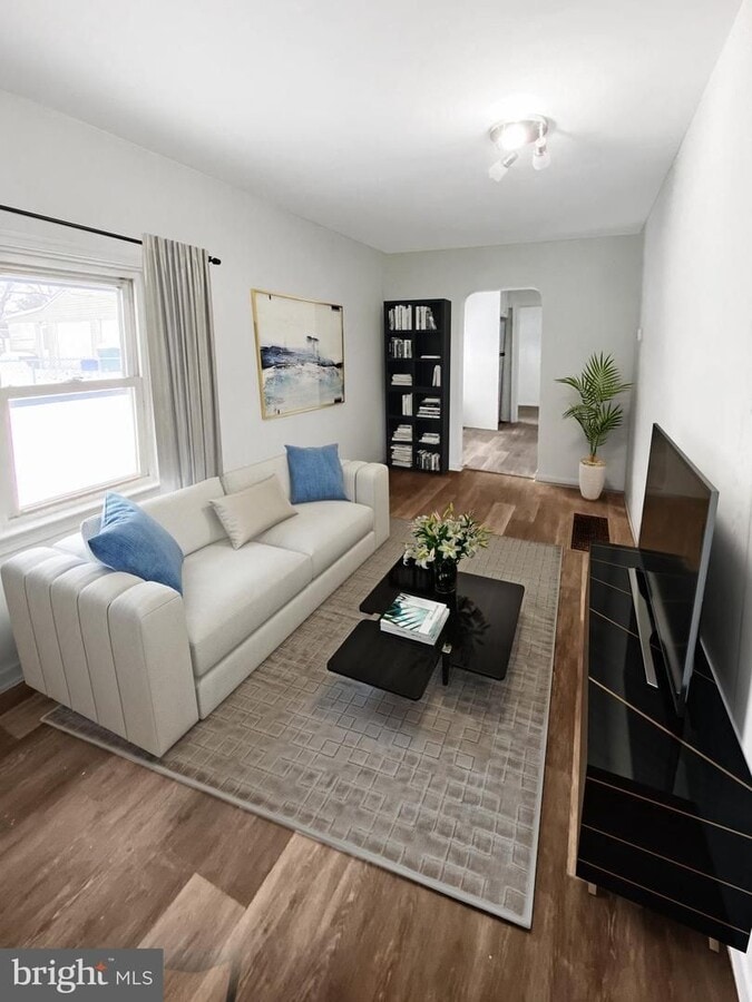 Photo - 201 - 364 Roberts- Sparango Unit B
