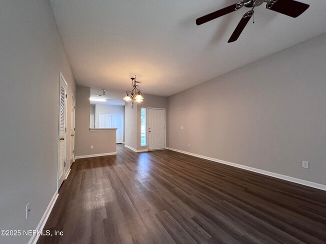 Photo - 358 Scrub Jay Dr