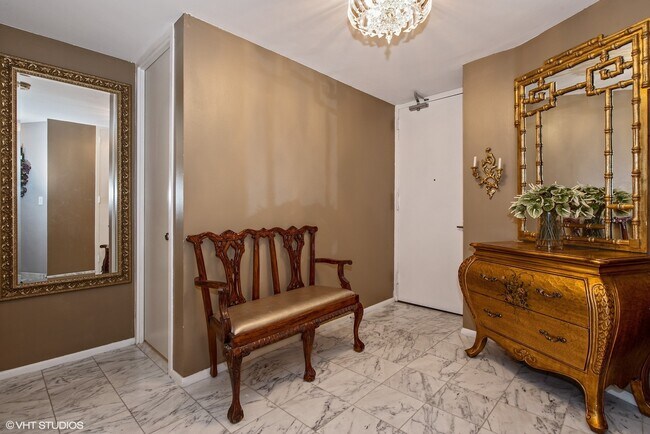 Photo - 505 N Lake Shore Dr Unit 1707