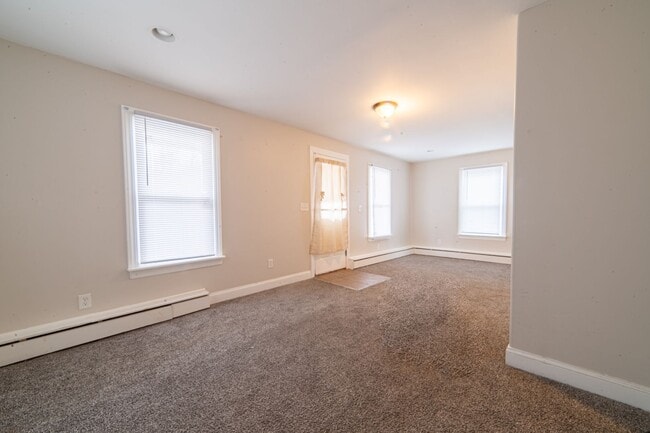 Photo - Beautiful 2-Story 3BR / 2BA Single-Family Home – Move-In Ready Rental