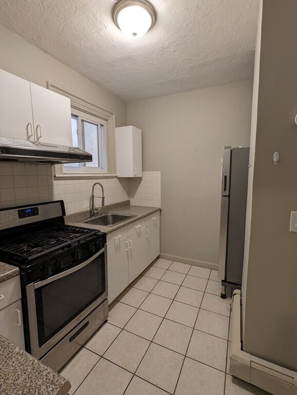 Building Photo - 219 Green St Unit 2R Rental