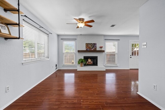 Photo - 1524 Briarcrest Dr