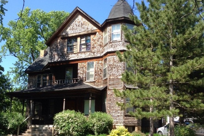 Photo - 802 Grand Ave