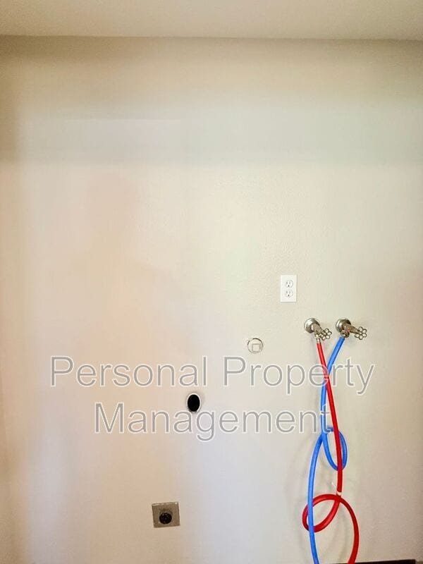 Photo - 506 E 34th St Unit A