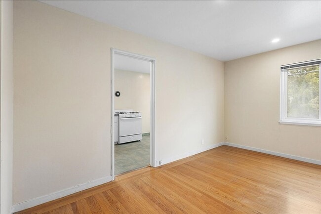 Photo - 2234 Santa Clara Ave Unit 2234 Santa Clara Ave #A - LU