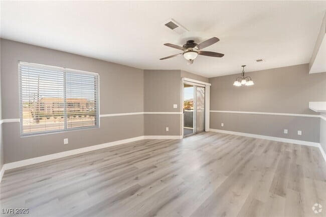 Building Photo - 5689 E Lake Mead Blvd Unit 3 Rental