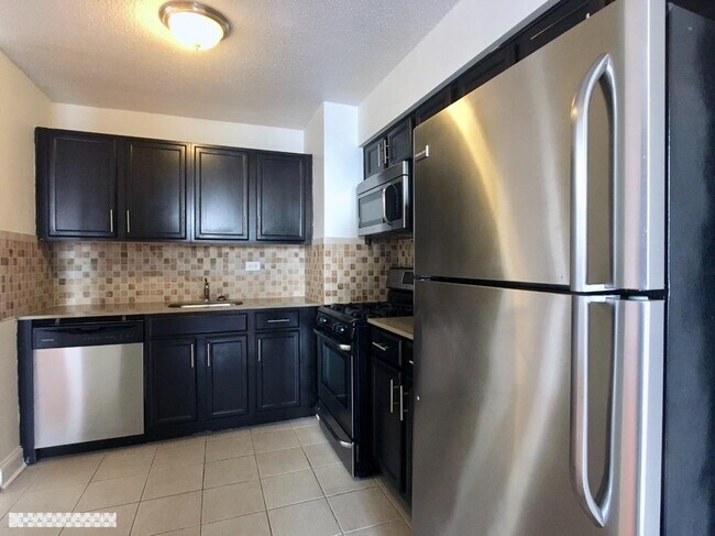 Photo - 3333 Broadway Unit C5H