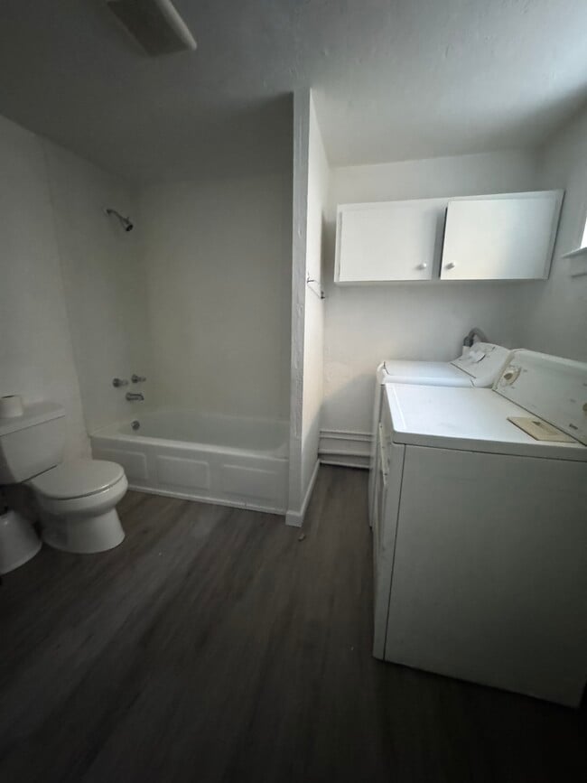 Photo - 617 N Park St Unit B