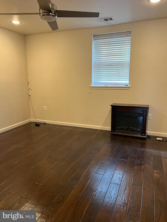 Building Photo - 1012 S 11th St Rental