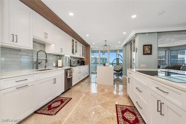 Photo - 4401 Gulf Shore Blvd N Unidad 3 Rental