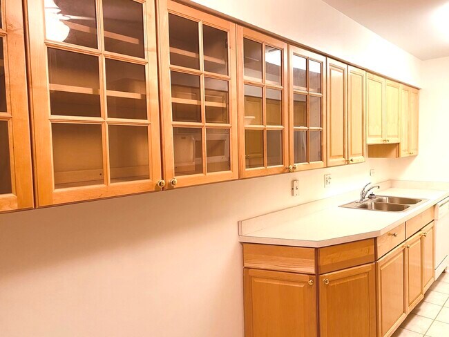 Photo - 1519 N Windsor Dr Unit 312