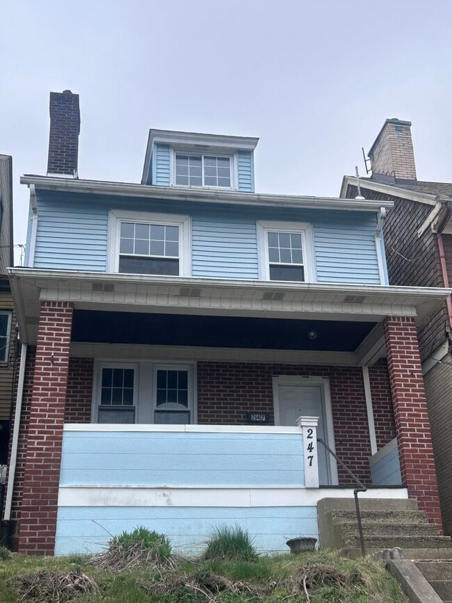 Building Photo - wat247 Unit wat247