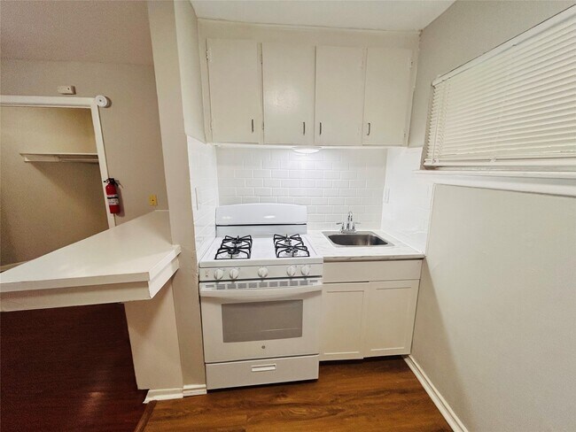Photo - 8803 Timberside Dr Unit 4