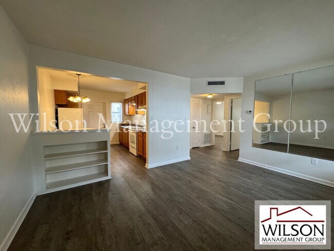 Photo - 210 E Yale St Unidad A