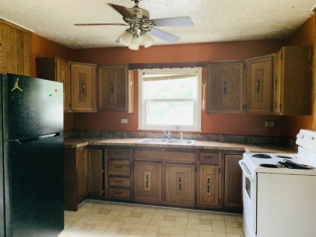 Photo - 1236 Sunrise Dr