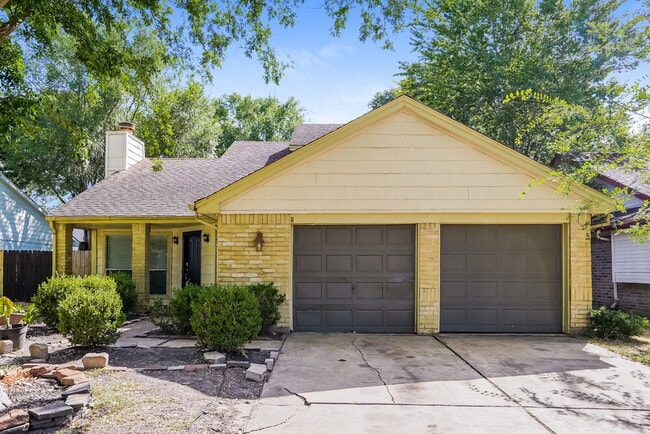 Photo - 18082 Garden Manor Dr House