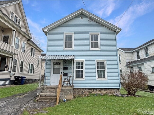 Building Photo - 424 Ulster St