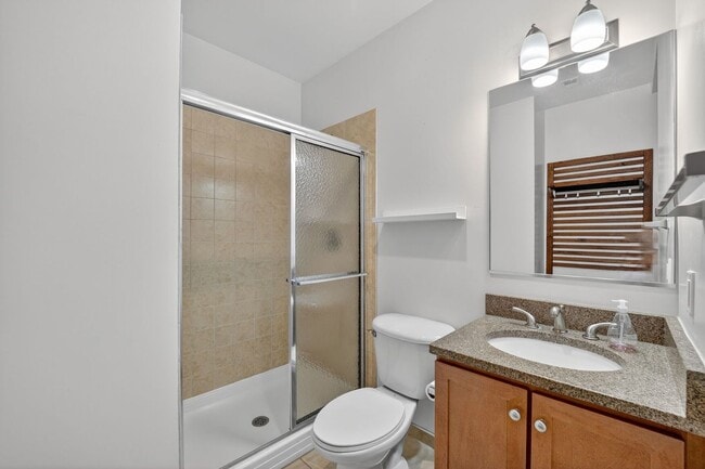 Photo - Available Now! 2 Bed // 2 Bath in Bloomingdale / Ledroit Park with Parking! Unit GL02