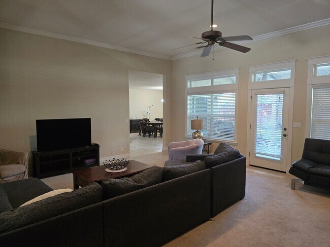 Photo - 2500 Sq Ft in Great Neighborhood Near Schools and Bidwell Park!