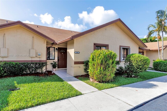 Photo - 11061 NW 38th Pl