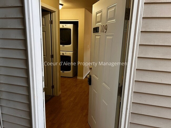 Photo - Ground Floor 2 bed, 2 bath condo