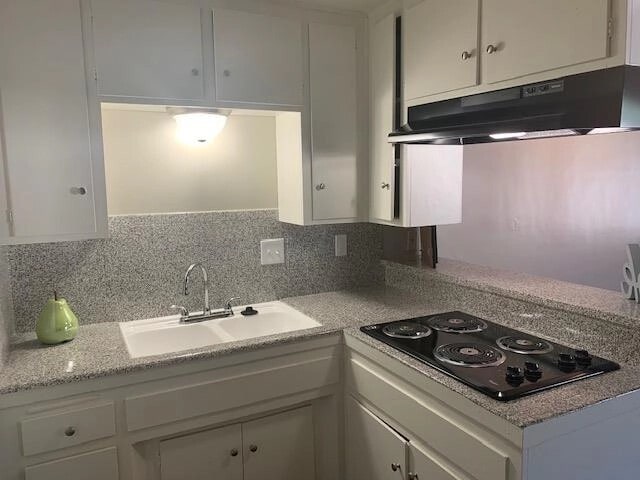 Photo - 1755 Malvern