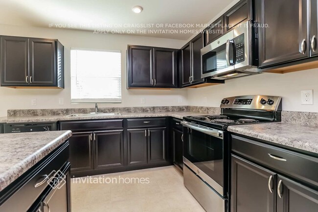 Photo - 2408 Solomon Ln