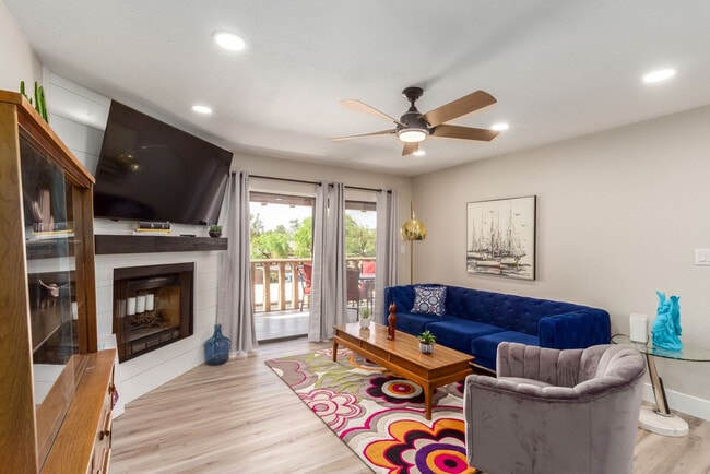 Building Photo - 8649 E Royal Palm Rd Unit ID1247694P Rental