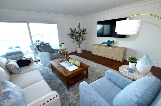 30 Antigua Ct