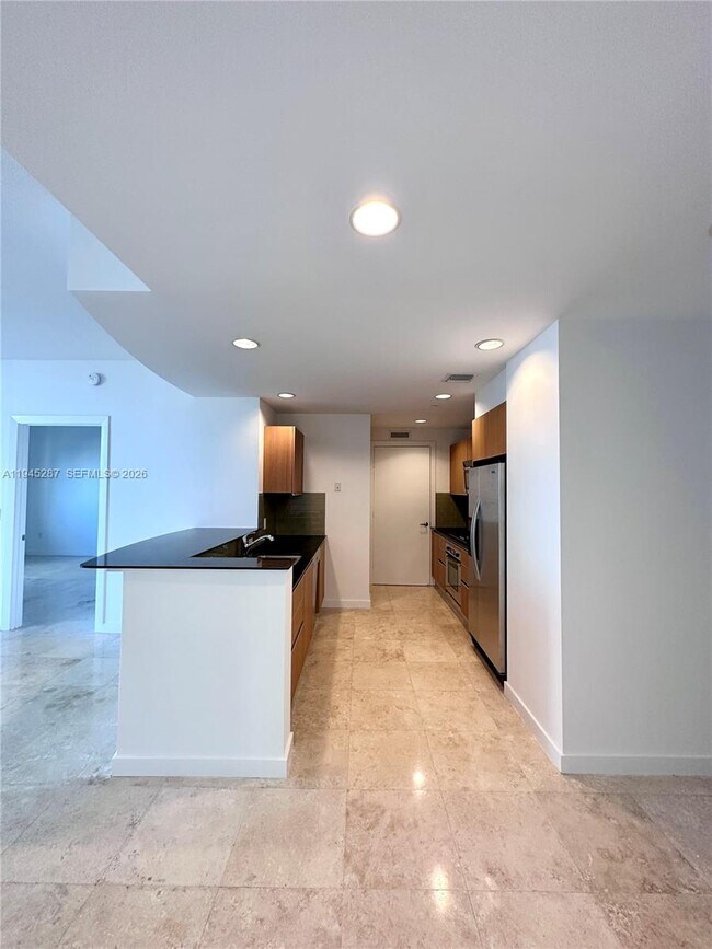 Photo - 1060 Brickell Ave Unit 2905