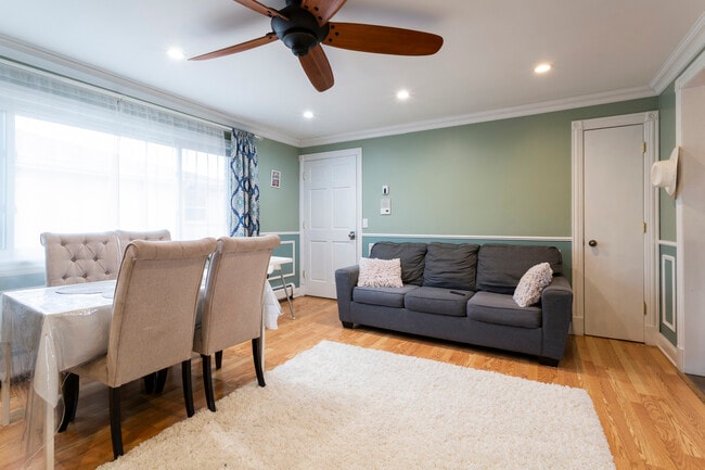 Photo - 2440 River Rd