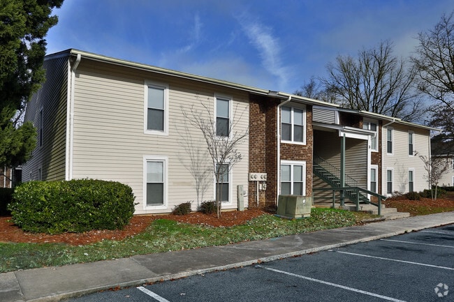 Haven Oaks - Haven Oaks Apartments