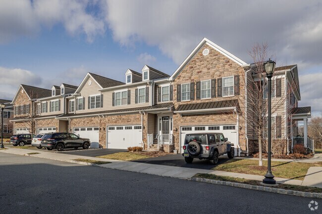 Photo - Residences at Columbia Park Condos